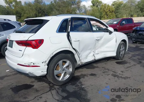 2019 Audi Q3 2.0T Premium z USA, uszkodzony, nr VIN WA1AECF30K1078844